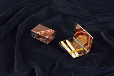 DÓZA NA CIGARETY S PÚZDROM NA ZÁPALKY