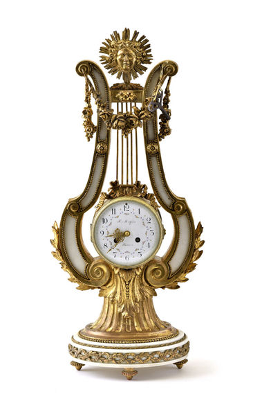 HODINY V TVARE LÝRY