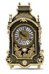 KOMODOVÉ HODINY V ŠTÝLE BOULLÉ