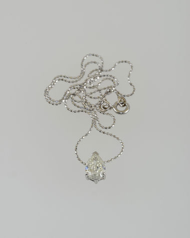 Diamantový prívesok