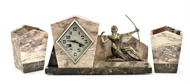 Hodiny Art Deco - Diana s lukom