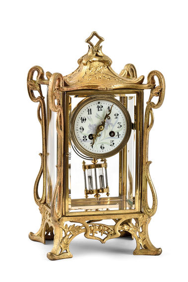 Secesné komodové hodiny