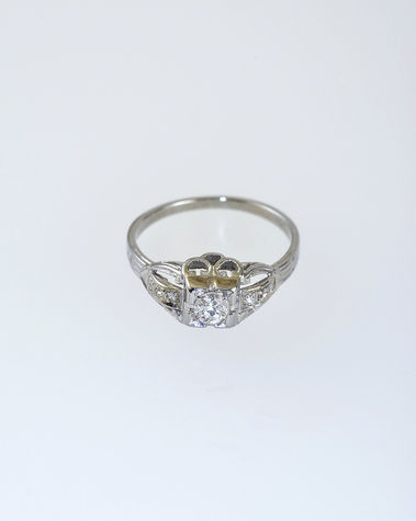 Zlatý prsteň s diamantami