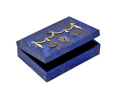 Kazeta s výročnými dátumami 1613 - 1913