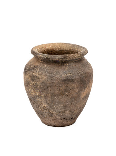 Renesančná nádoba s rytým vzorom