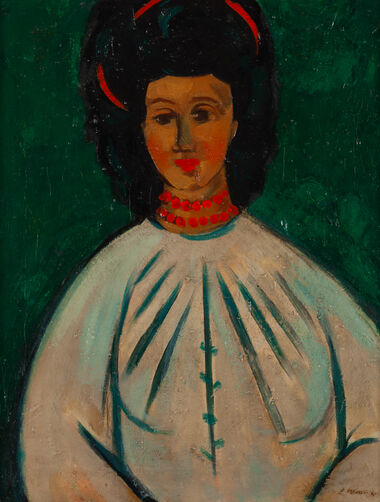 ŽENA S ČERVENÝM NÁHRDELNÍKOM