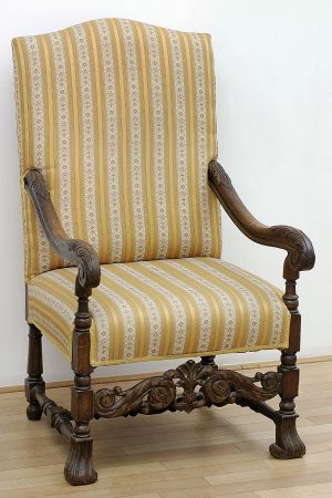 Neobarokové kreslo