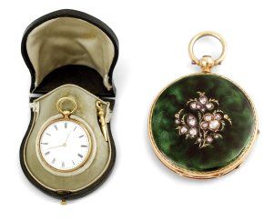 Dámske vreckové zlaté hodinky s kľúčikom