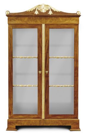 Klasicistická vitrína