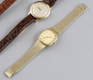 Pánske zlaté náramkové hodinky značky TISSOT
