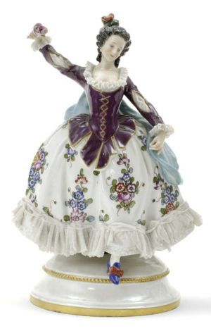 Elegantná dáma v krinolínovej sukni