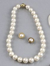 Perlový náhrdelník