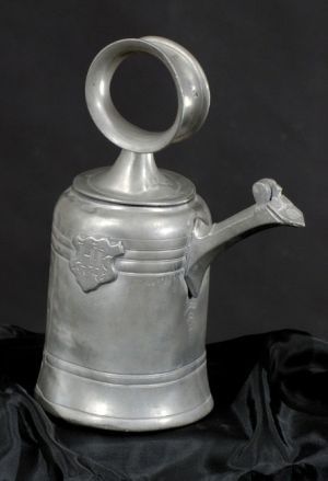 Zvoncová kanvica