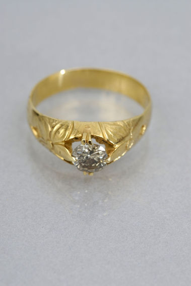 DÁMSKY ZLATÝ PRSTEŇ