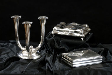 TROJRAMENNÝ SVIETNIK ART DECO