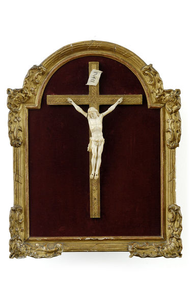 KRUCIFIX SO SLONOVINY