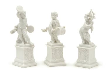 TRAJA MUZICÍRUJÚCI PUTTI