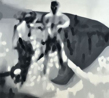 Musí tam niečo byť