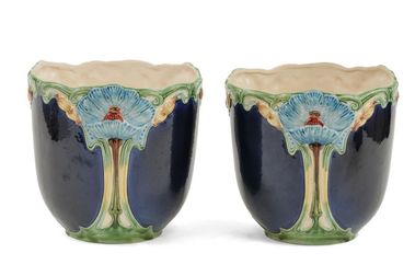 Pár secesných keramických kvetináčov