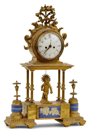 Komodové stĺpikové hodiny