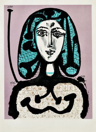 Žena so sieťkou na vlasy