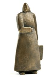 Žena vo vlniaku z trištvrte profilu