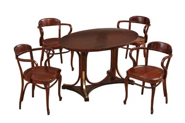 Stôl so štyrmi polkreslami