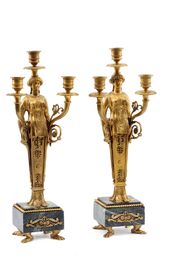 Pár svietnikov v empírovom slohu