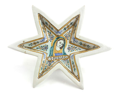 KERAMICKÁ MISA V TVARE ŠESTCÍPEJ HVIEZDY S MOTÍVOM P. MÁRIE